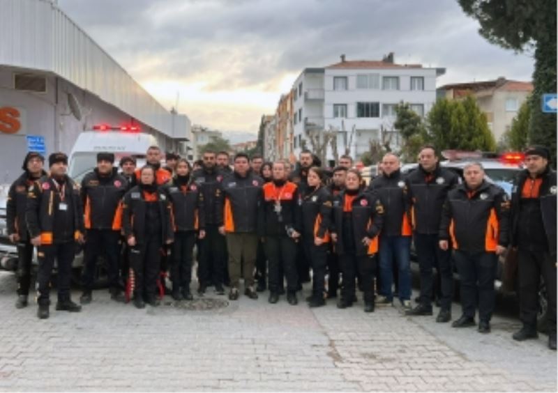 Başkan Erhan Kılıç, ekibiyle deprem bölgesine gidiyor