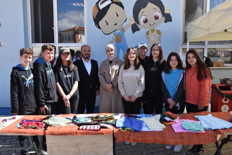 DEPREM BÖLGESİ İÇİN KERMES