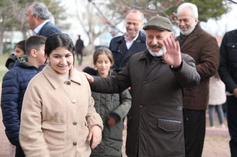 BAŞKAN ÇOLAKBAYRAKDAR, ŞÜKÜR SOFRASINDA VATANDAŞLARLA BİR ARAYA GELDİ