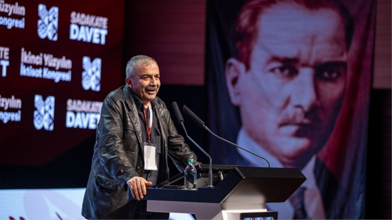 Sırrı Süreyya Önder: Tunç Soyer, gücü görünenin çok ötesinde bir başlangıç yaptı