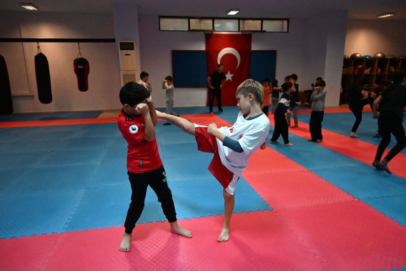 Karate, Kick Boks ve Pilates kursları devam ediyor