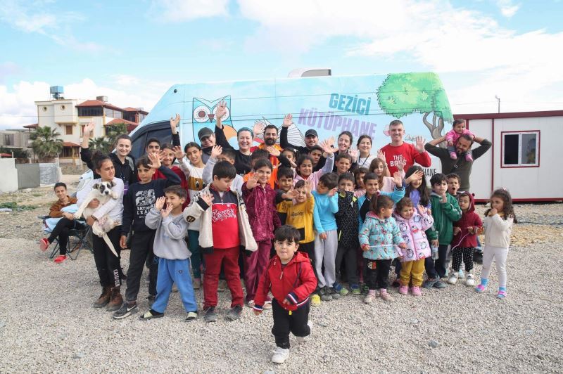 Nilüfer’den Samandağ’a “Kardeş Kütüphanesi”