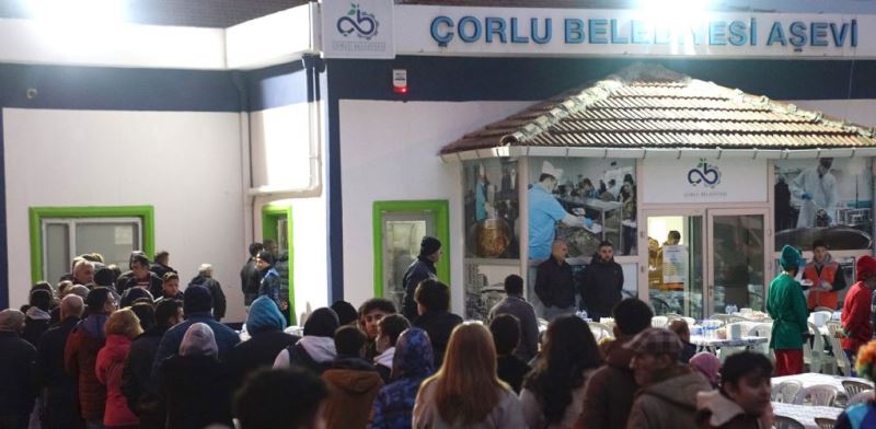 Ramazan Ayının İlk İftarını Aşevinde Gerçekleştirdik