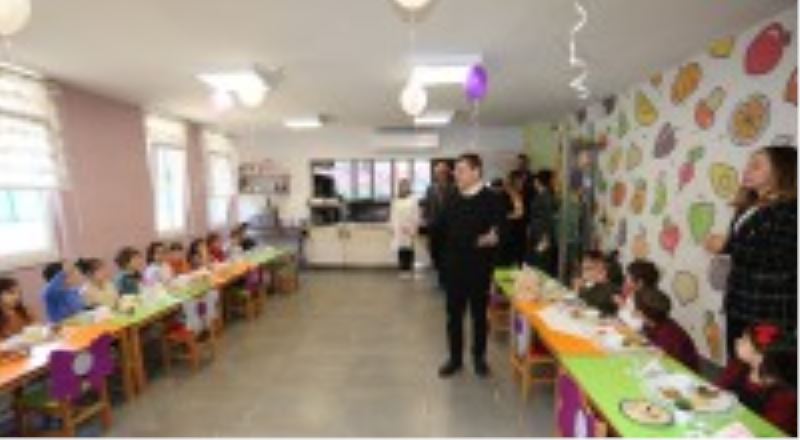 Minikler tekne orucu tuttu