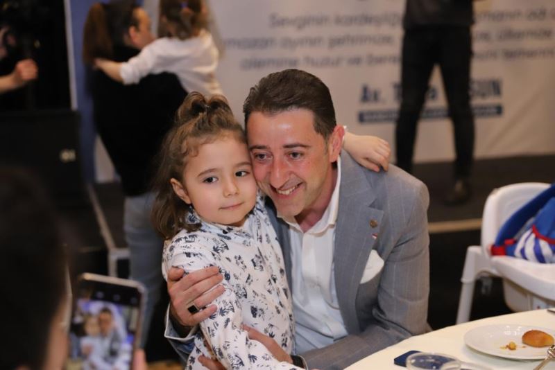 BANDIRMA BELEDİYESİ ÖZEL BİREY VE AİLELERİNİ İFTAR PROGRAMINDA AĞIRLADI