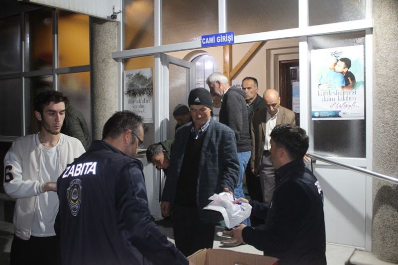 Ramazanın Son Teravih Namazı Kılındı