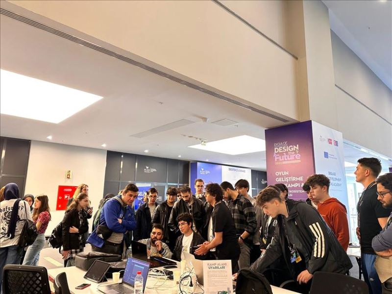 Gençler İnegöl Belediyesi İle Bilimin Merkezinde