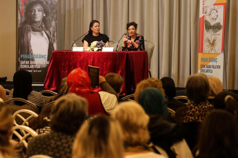 Pınar Öğünç Nilüferli kadınlarla buluştu