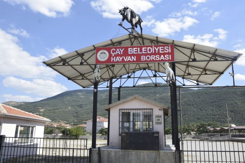 Saygıdeğer çiftçilerimizin ve hayvan sahiplerimizin Dikkatine...