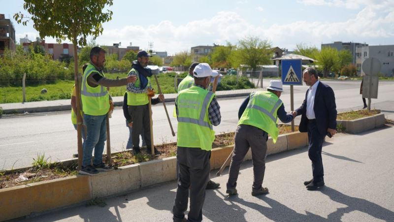 BAŞKANIMIZDAN SAHADAKİ PERSONELİMİZE ZİYARET