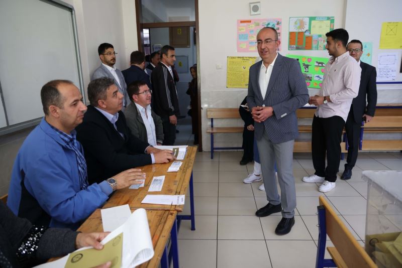 BAŞKAN KAVUŞ, OYUNU KULLANDI