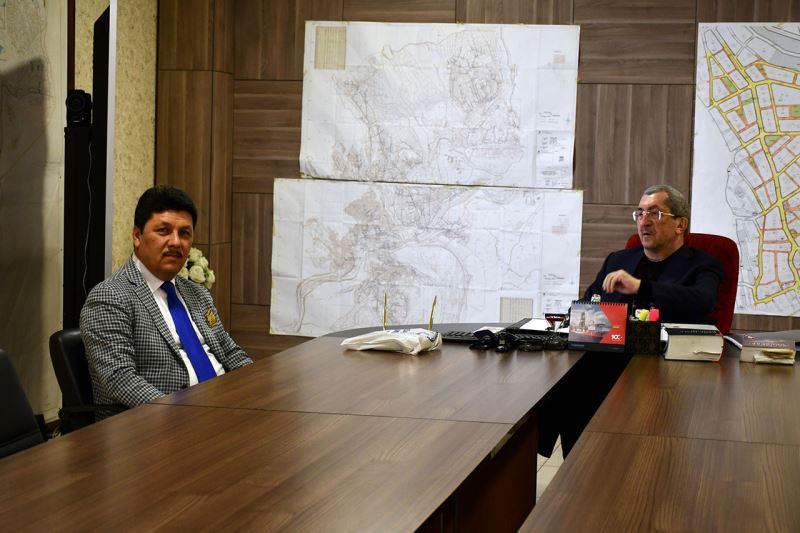 Temur’dan Başkan Vergili’ye Ziyaret