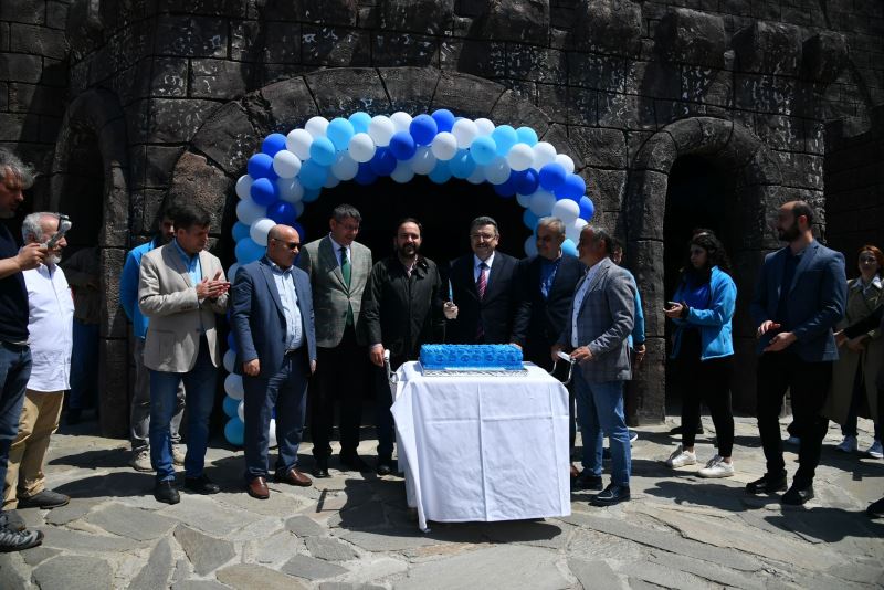 Trabzon Akvaryum 1 yaşında