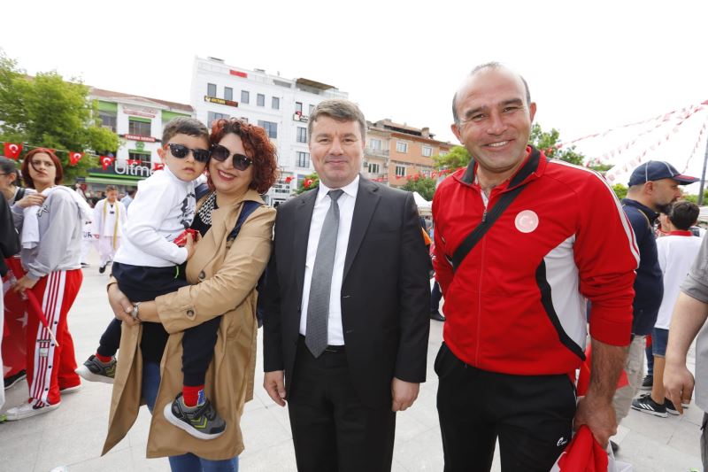 BAŞKAN DİNÇER; ‘’CUMHURBAŞKANLIĞI 2. TUR SEÇİMLERİNDE ŞEHRİMİZDE GELENEK BOZULMAYACAK’’