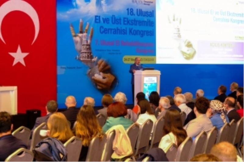 BÜYÜKERŞEN’DEN KONGREDE ANLAMLI MESAJLAR