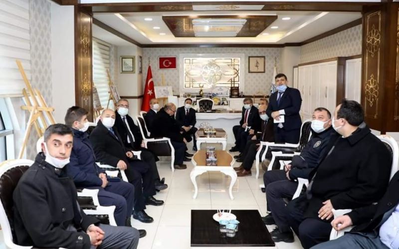 Vali Gökmen Çiçek ve Milletvekillerinden Belediyemize Ziyaret.