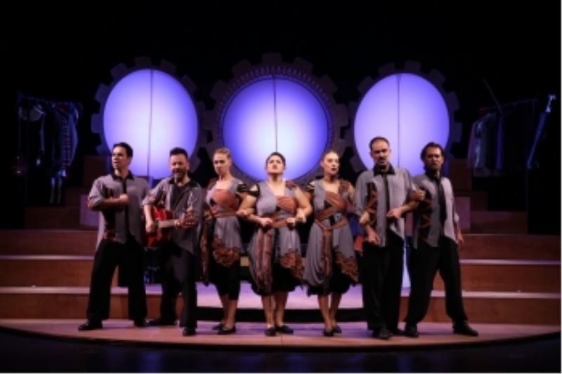 ŞEHİR TİYATROLARINDA SEZON SONA ERDİ