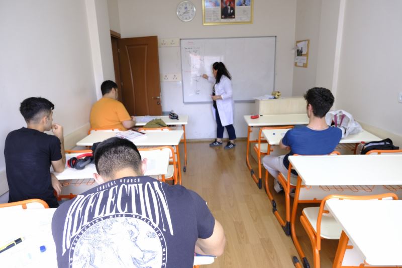 YEGEM’DE YAZ ÇALIŞMA PROGRAMI KAYITLARI SÜRÜYOR