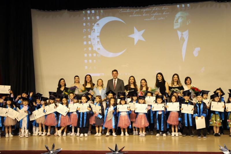 BANDIRMA BELEDİYESİ’NİN GÜNDÜZ BAKIMEVLERİ İLK MEZUNLARINI VERDİ