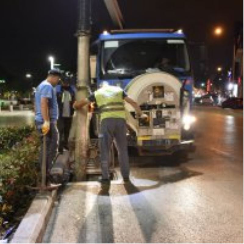 Şehir uykuda, BUSKİ iş başında