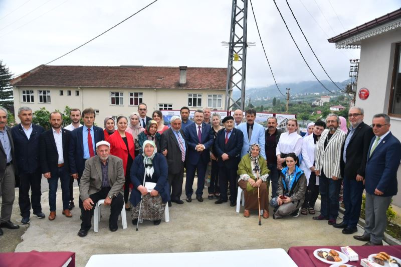 Tarihçi-yazar  Mustafa Yazıcı Akyazı tarihini anlattı