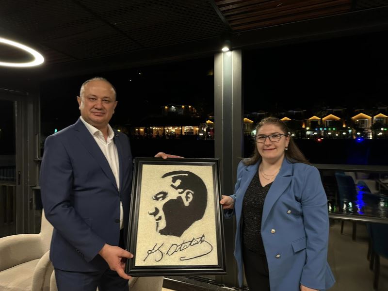 BAŞKAN VEKİLİ KÜÇÜKAY, J.ALB. SAYGILI İÇİN DÜZENLENEN VEDA PROGRAMINA KATILDI