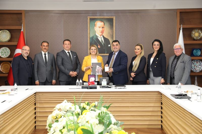 TÜRSAB’TAN BAŞKAN HÜRRİYET’E TEŞEKKÜR