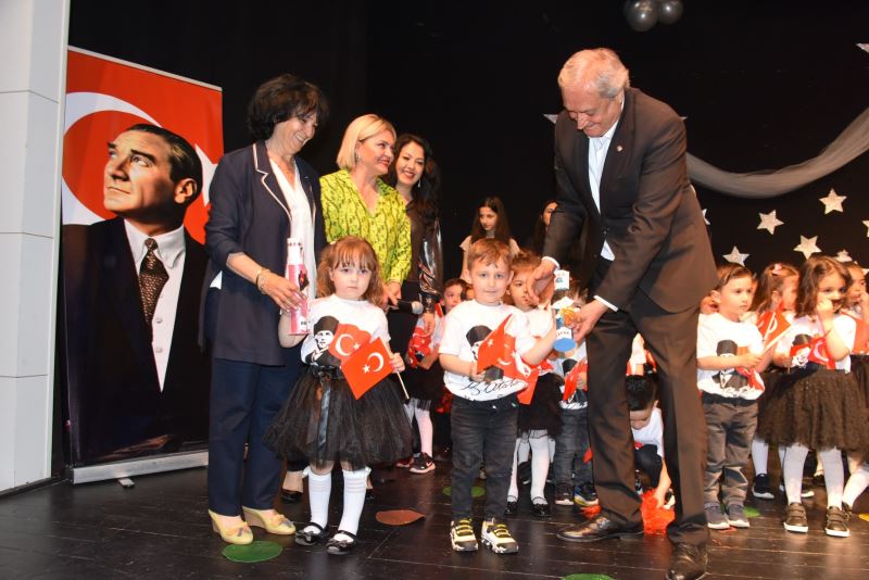 BAŞKAN BAKKALCIOĞLU “BÜYÜK ÖNDERİMİZİN KURDUĞU ÜLKEMİZ VE CUMHURİYETİMİZİN GELECEĞİ GÜVENCE ALTINDA”