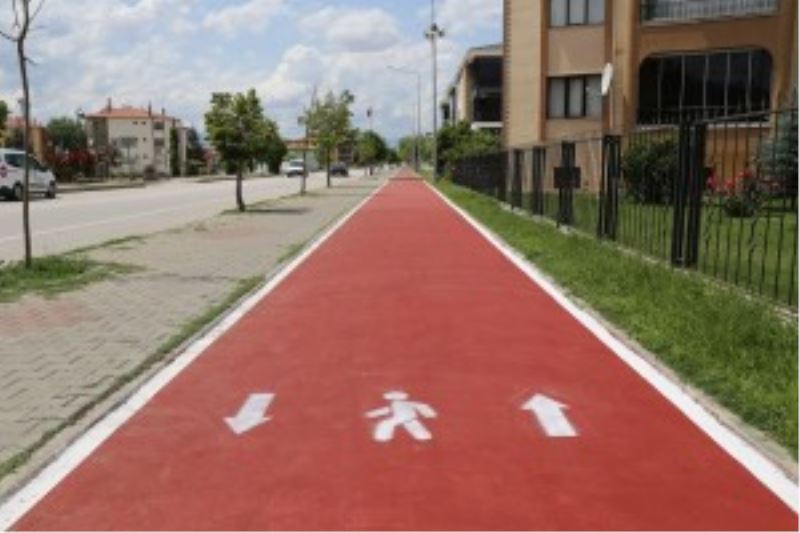 Egenekon Mahallesi’nde yürüyüş parkuru vatandaşlarımızın kullanımına sunulmuştur