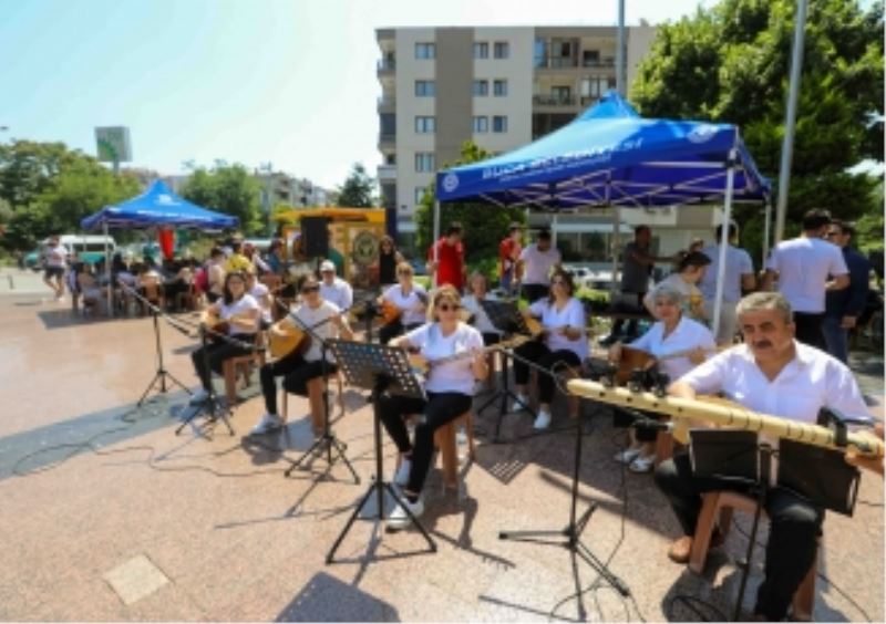 Bucalı kursiyerler hünerlerini sergiledi