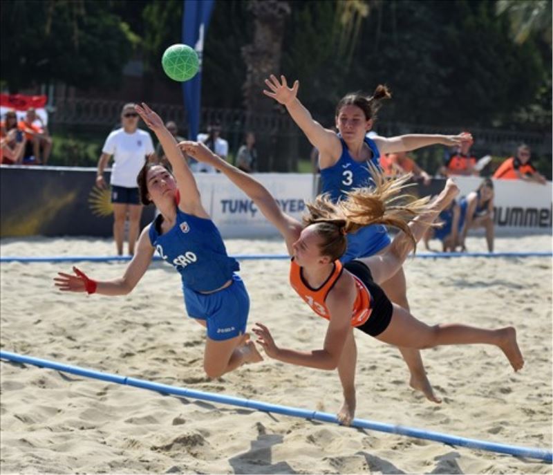 ​Plajda heyecan başladı