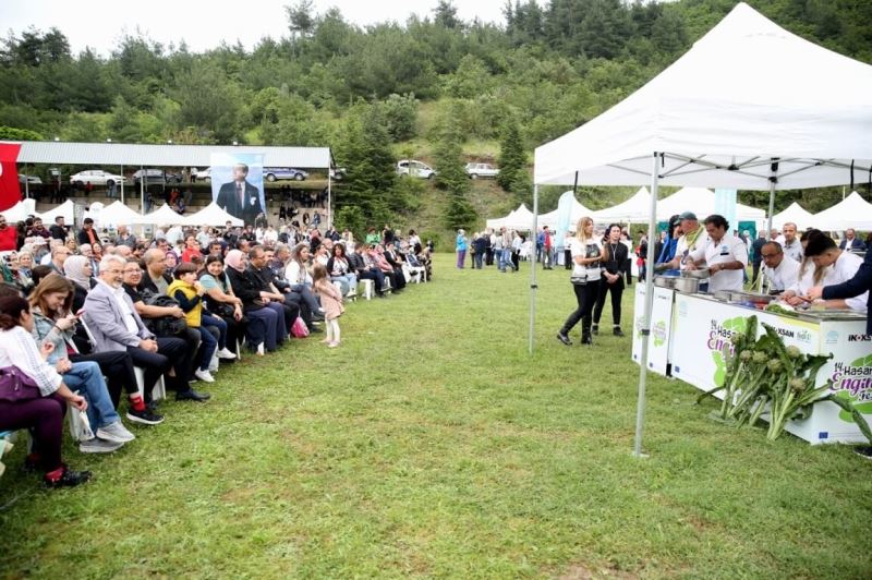 Enginar cennetinde renkli festival