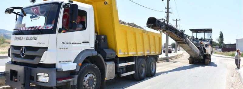 Metin Oktay Caddesinde Üstyapı Yenileme Çalışması Başladı