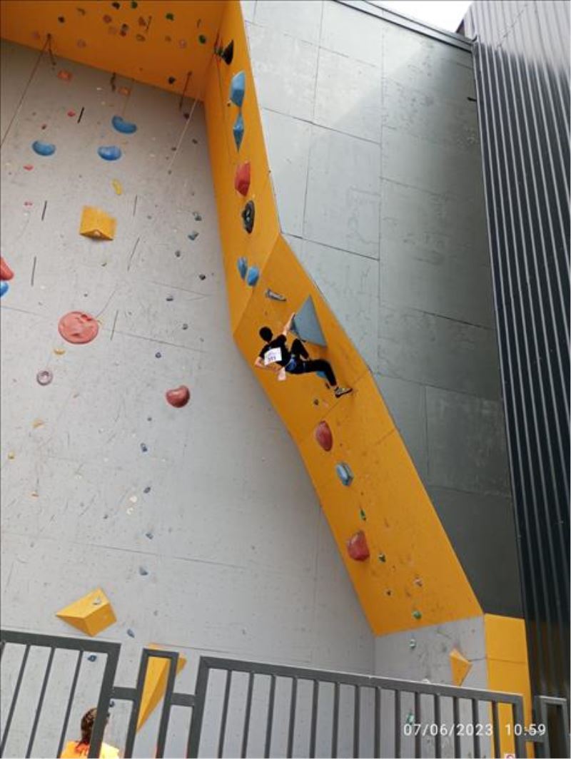 Spor Tırmanış Müsabakalarına İnegöllü Sporcular Damga Vurdu