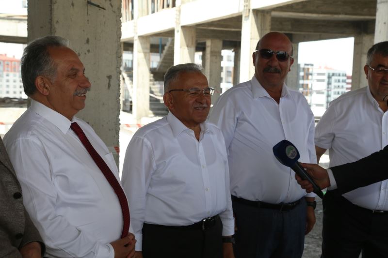 Başkan Büyükkılıç’tan İldem Ve Talas Sosyal Yaşam Merkezi Projelerine İnceleme