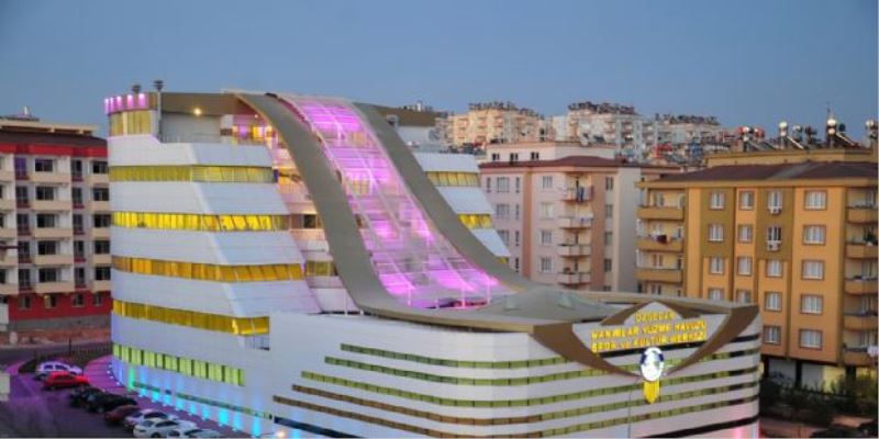 Hanımlardan Özgecan Kültür Merkezi´ne Yoğun İlgi