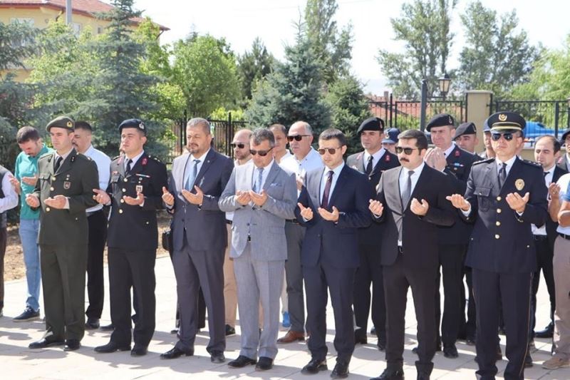 15 Temmuz Demokrasi ve Milli Birlik Günü Dolayısıyla Suvermez Şehitliği’nde Tören Düzenlendi