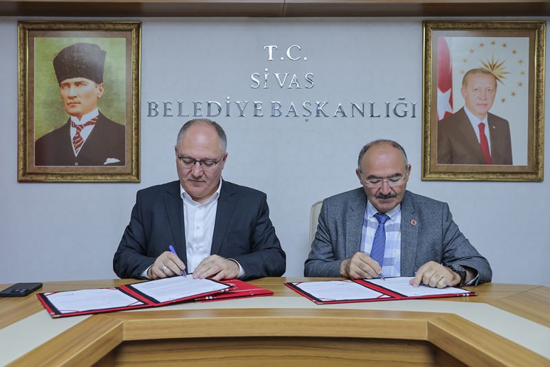 CANLI HAYVAN PAZARI VE OT BORSASI SİVAS HAYVANCILIĞINA KAZANDIRILDI…