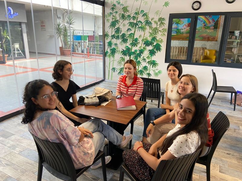 TALK AND SMILE KAFE HİZMET VERMEYE BAŞLADI