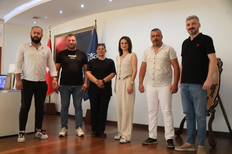 İNCİRLİOVA ESNAFLARINDAN BAŞKAN ÇERÇİOĞLU