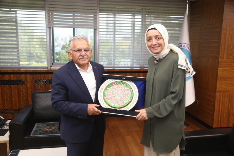 Cumhurbaşkanlığı Başdanışmanı Oruç’tan Başkan Büyükkılıç’a Ziyaret