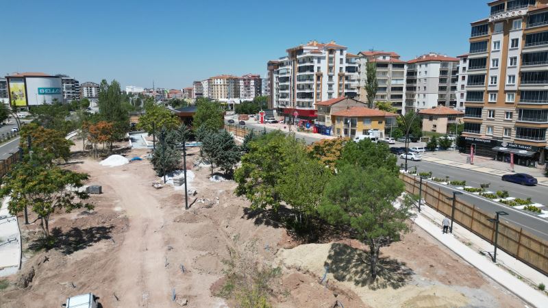 MAKAS KENT PARK’TA YENİLEME ÇALIŞMALARI DEVAM EDİYOR