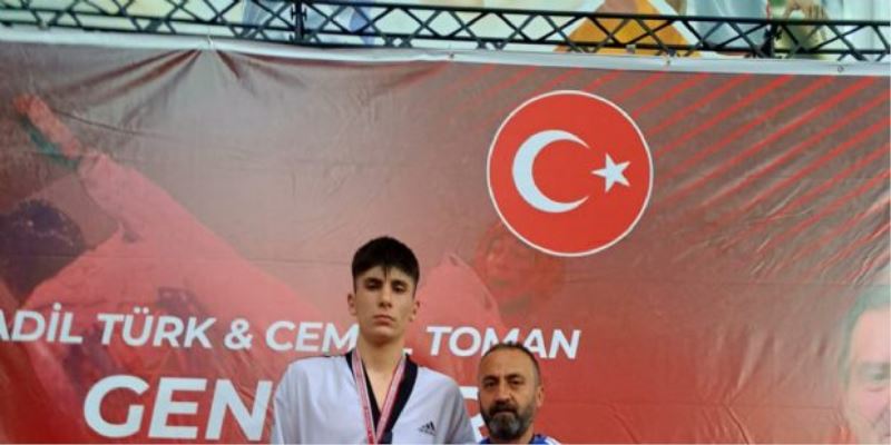 Taekwondo Şampiyonasına Şahinbey Damgası