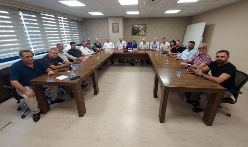 İZMİT BELEDİYESİ İŞÇİLERİNE YÜZDE 22 ZAM