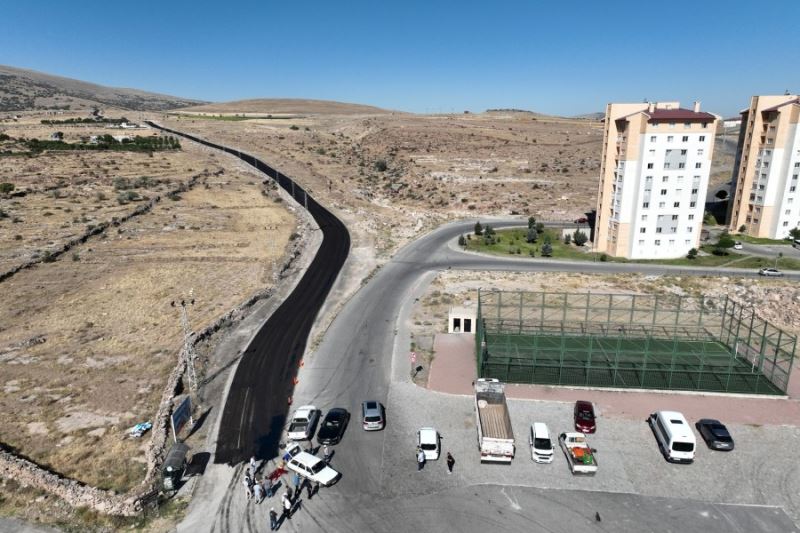 Belirlediğimiz alanlarda sathi kaplama çalışmalarına başladık. Kazasız belasız hayırla sonuçlanması için kurbanımızı kestik.