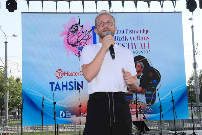MASTERCHEF TAHSİN KÜÇÜK, PİŞMANİYE FESTİVALİ’NDE SEVENLERİYLE BULUŞTU