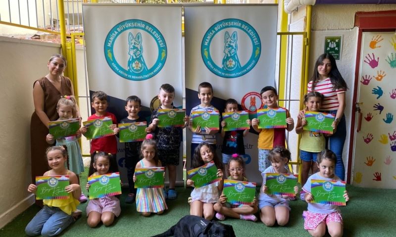 Pamuk Prenses’in Miniklerine Afet Eğitimi