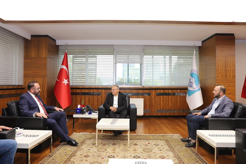 Başkan Büyükkılıç’a KAPSİAD Başkanı ve Yönetiminden Ziyaret