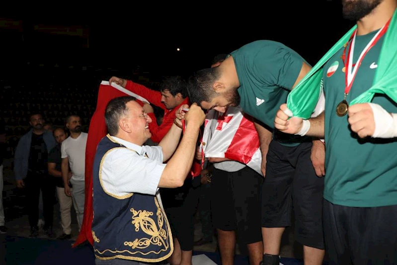 12. DÜNYA ABA GÜREŞİ OYUNLARI SONA ERDİ