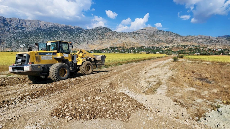 Andırın’da Kırsal Mahallelerin Ulaşımı Büyükşehir’le İyileştiriliyor